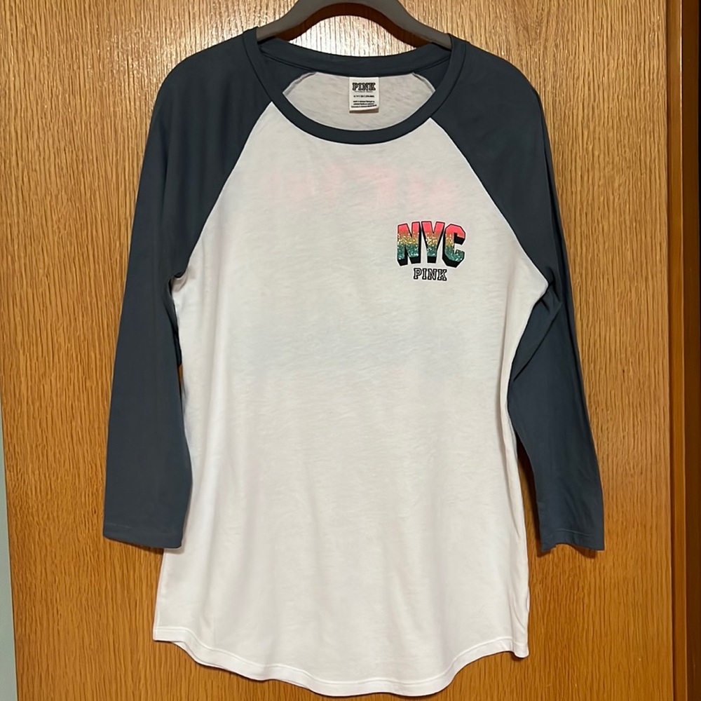 Women’s PINK 3/4 sleeve t-shirt. Size small.